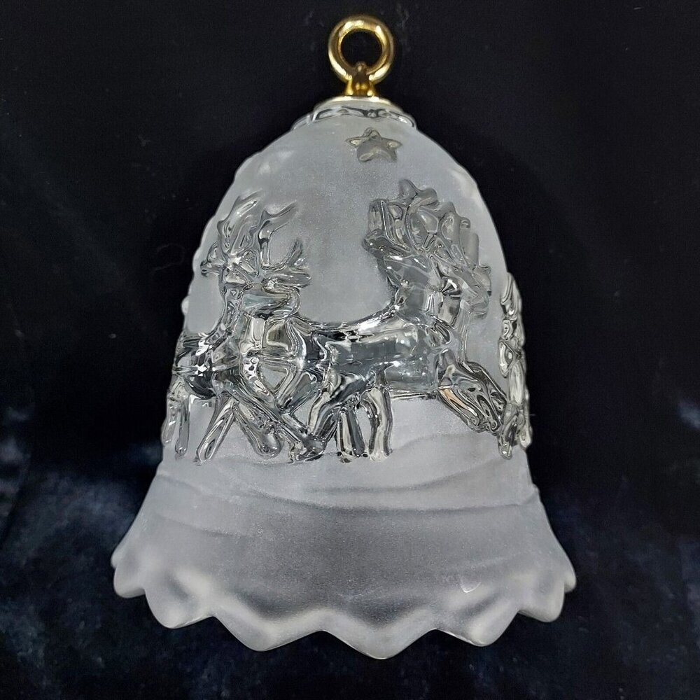 Mikasa Frosted Crystal Christmas Bell Silent Night Scene 5 1/4" Tall Germany